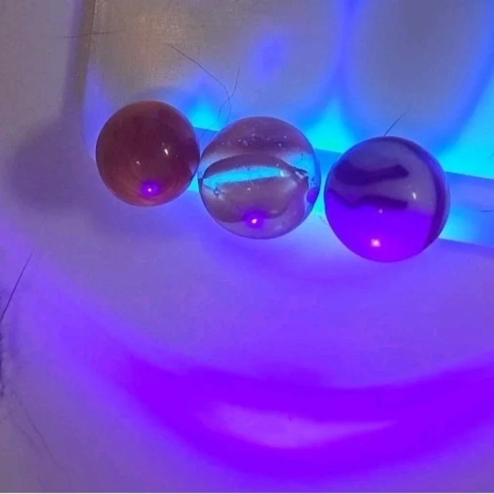 Lot Of 16 Estate Sale Marbles  Including One  Shooter.‎  All UV Reactive